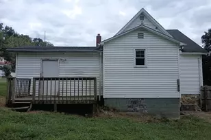 149 Central Ave, Albright, WV 26519 - Photo 10