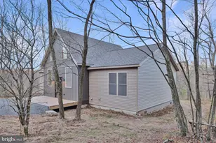 371 Goldfinch Ln, Terra Alta, WV 26764 - Photo 2
