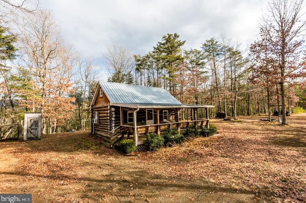 2169 Broad Run Rd, Brandywine, WV 26802