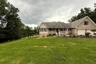 137 Elm St, Franklin, WV 26807 - Photo 22