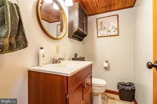 61 Gdn Grv Ln, Brandywine, WV 26802 - Photo 40