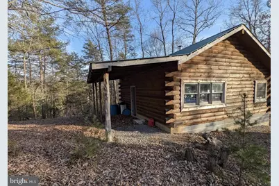 422 Cabin Hollow Ln, Brandywine, WV 26802 - Photo 2