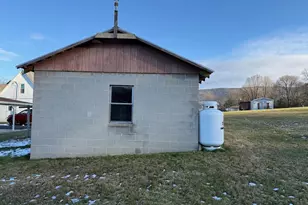 78 Traveler Rd, Franklin, WV 26807 - Photo 12