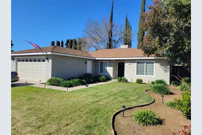 116 Holiday Way, Chowchilla, CA 93610 - Photo 1