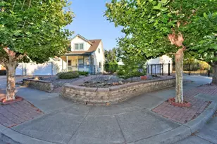 300 Creekside Way, Winters, CA 95694 - Photo 1