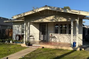 306 Walnut St, Modesto, CA 95351 - Photo 1