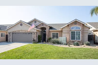 553 Venice Avenue, Dinuba, CA 93618 - Photo 1