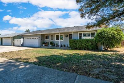 1375 Burgundy Drive, Ukiah, CA 95482 - Photo 1