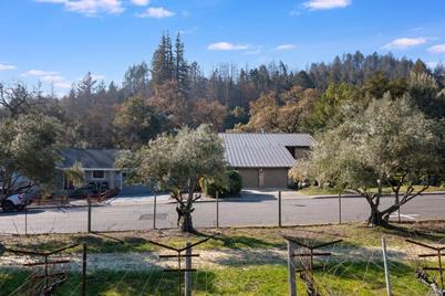 1549 Riesling Way, Saint Helena, CA 94574 - Photo 1