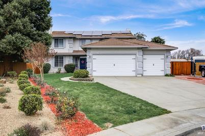 337 Fieldstone Court, Vacaville, CA 95687 - Photo 1