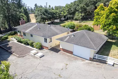 360 Gossage Avenue, Petaluma, CA 94952 - Photo 1