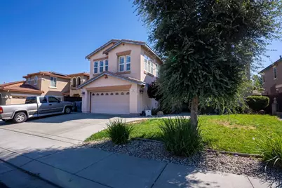 650 Canterbury Circle, Vacaville, CA 95687 - Photo 1