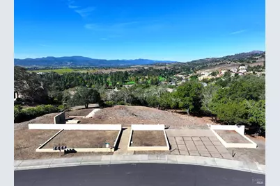 24 Greenbriar Circle, Napa, CA 94558 - Photo 1