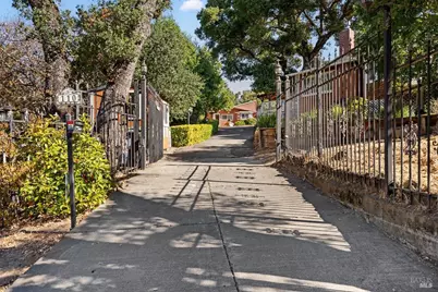 110 H Lane, Novato, CA 94945 - Photo 1