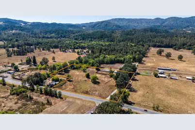 43270 N Highway 101, Laytonville, CA 95454 - Photo 1