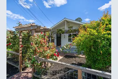 528 Sanns Lane, Healdsburg, CA 95448 - Photo 1