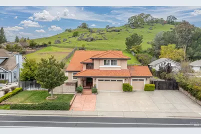 342 Woodcrest Drive, Vacaville, CA 95688 - Photo 1