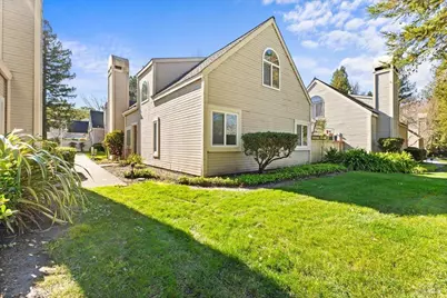 2739 Lakeview Drive, Santa Rosa, CA 95405 - Photo 1