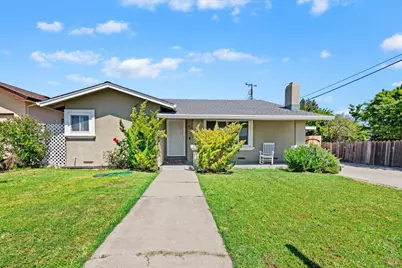 826 Flores Way, Rio Vista, CA 94571 - Photo 1
