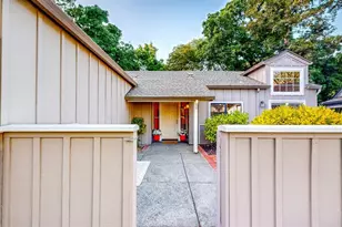 18001 Harvard Ct, Sonoma, CA 95476 - Photo 1