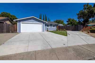 494 Aberdeen Way, Vacaville, CA 95687 - Photo 1