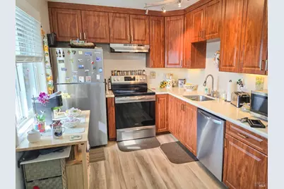 8020 Beverly Drive, Rohnert Park, CA 94928 - Photo 22