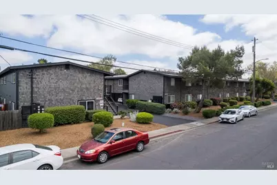 8020 Beverly Drive, Rohnert Park, CA 94928 - Photo 4