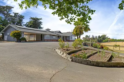 4335 Bodega Avenue, Petaluma, CA 94952 - Photo 1