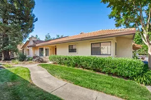 33 Fountain Grove Cir, Napa, CA 94558 - Photo 1