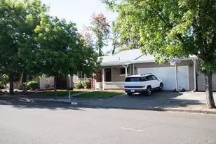 1750 Bancroft Dr, Santa Rosa, CA 95401 - Photo 1