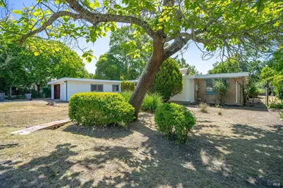 4722 Sunshine Avenue, Santa Rosa, CA 95409 - Photo 1