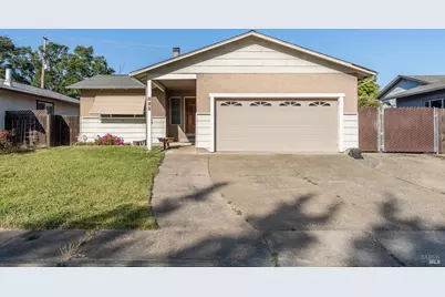 425 Washo Drive, Ukiah, CA 95482 - Photo 1