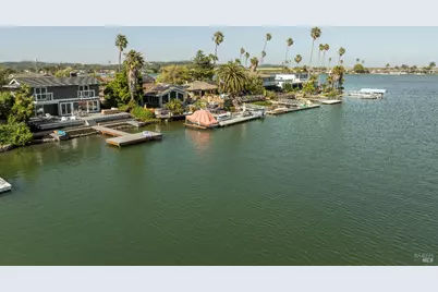 196 Caribe Isle, Novato, CA 94949 - Photo 1