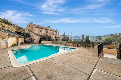 100 Marin Center Drive #4, San Rafael, CA 94903 - Photo 1