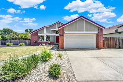 945 Hickory Avenue, Fairfield, CA 94533 - Photo 1