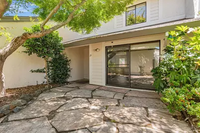 21 Woodstock Court, San Rafael, CA 94903 - Photo 1
