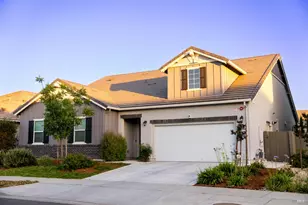 755 Hydrangea Dr, Vacaville, CA 95687 - Photo 1