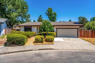 207 May Ct, Sebastopol, CA 95472 - Photo 1