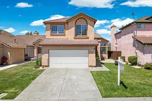 407 Craven Dr, Suisun City, CA 94585 - Photo 1