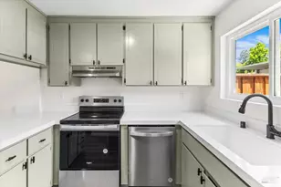 651 Racquet Club Cir, Rohnert Park, CA 94928 - Photo 1