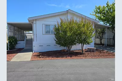 612 Aspen Way, Windsor, CA 95492 - Photo 1