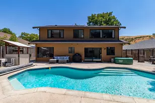 877 Rose Dr, Benicia, CA 94510 - Photo 1