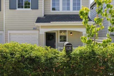 2032 Easton Drive, Petaluma, CA 94952 - Photo 1