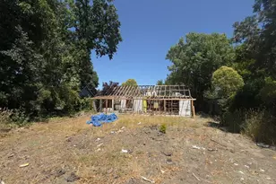 725 Porzio Ln, Ukiah, CA 95482 - Photo 1