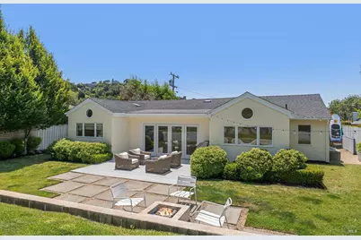 22 Venus Court, Tiburon, CA 94920 - Photo 1