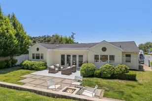 22 Venus Ct, Tiburon, CA 94920 - Photo 1