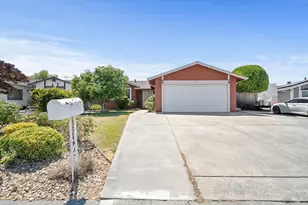 121 Yankee Jim Ct, Vallejo, CA 94589 - Photo 1