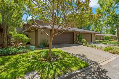 11 Fairway Place, Fairfield, CA 94534 - Photo 1