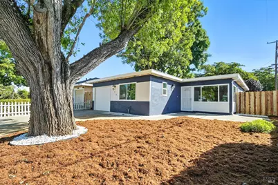 415 Camellia Way, Vacaville, CA 95688 - Photo 1