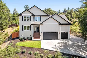 647 Greenview Dr, Santa Rosa, CA 95403 - Photo 1